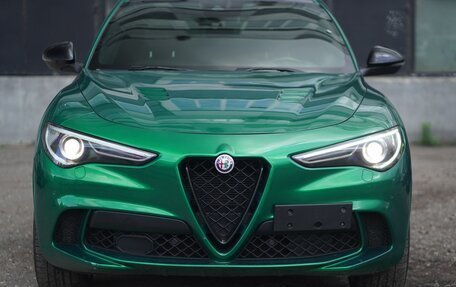 Alfa Romeo Stelvio, 2022 год, 6 800 000 рублей, 12 фотография