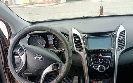 Hyundai i30 II рестайлинг, 2014 год, 1 200 000 рублей, 12 фотография