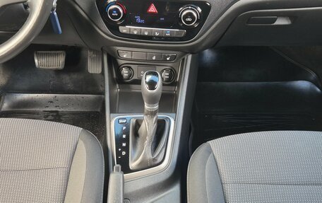 Hyundai Solaris II рестайлинг, 2018 год, 1 349 000 рублей, 11 фотография