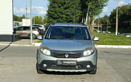Renault Sandero I, 2013 год, 615 000 рублей, 2 фотография