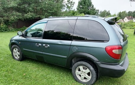 Dodge Caravan IV, 2005 год, 520 000 рублей, 2 фотография