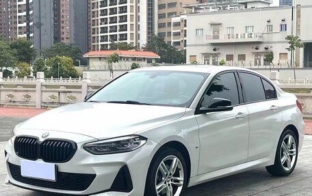 BMW 1 серия, 2021 год, 2 000 000 рублей, 1 фотография