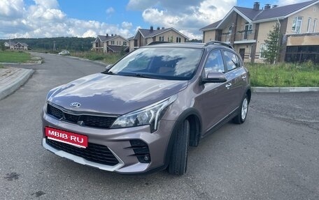 KIA Rio IV, 2021 год, 1 800 000 рублей, 1 фотография