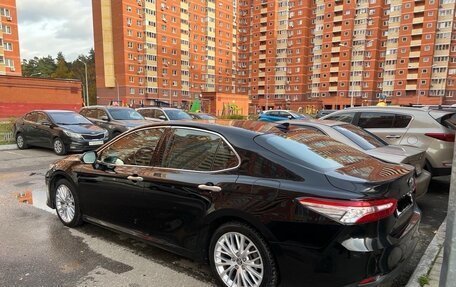 Toyota Camry, 2018 год, 3 080 000 рублей, 14 фотография