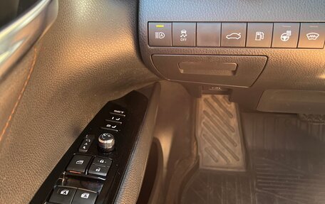 Toyota Camry, 2018 год, 3 080 000 рублей, 36 фотография