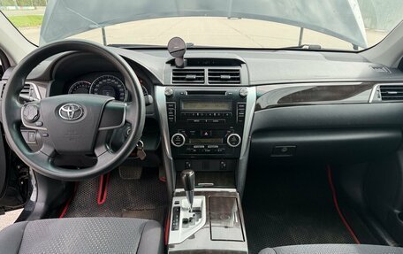 Toyota Camry, 2014 год, 1 580 000 рублей, 5 фотография