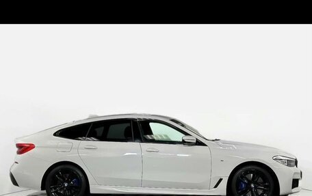 BMW 6 серия, 2019 год, 3 200 000 рублей, 10 фотография