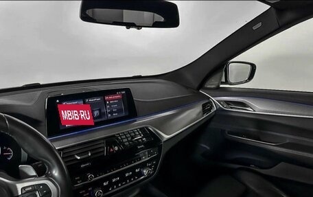 BMW 6 серия, 2019 год, 3 200 000 рублей, 14 фотография
