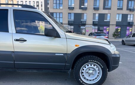 Chevrolet Niva I рестайлинг, 2010 год, 365 000 рублей, 3 фотография