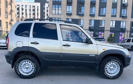 Chevrolet Niva I рестайлинг, 2010 год, 365 000 рублей, 11 фотография