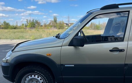 Chevrolet Niva I рестайлинг, 2010 год, 365 000 рублей, 9 фотография