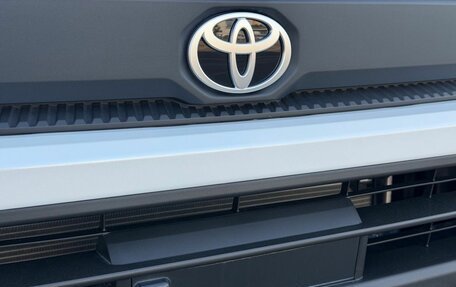 Toyota RAV4, 2026 год, 4 200 000 рублей, 13 фотография