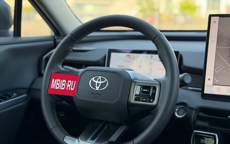 Toyota RAV4, 2026 год, 4 200 000 рублей, 30 фотография