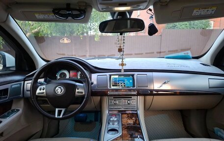 Jaguar XF I рестайлинг, 2011 год, 890 000 рублей, 23 фотография