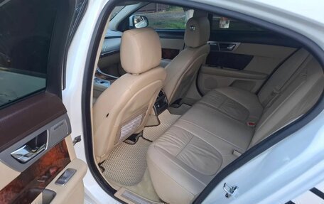 Jaguar XF I рестайлинг, 2011 год, 890 000 рублей, 26 фотография