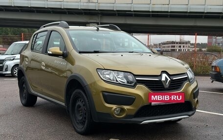 Renault Sandero II рестайлинг, 2015 год, 950 000 рублей, 3 фотография