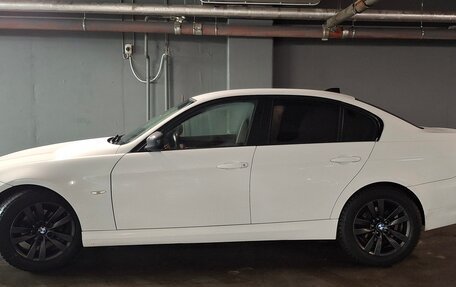 BMW 3 серия, 2011 год, 950 000 рублей, 4 фотография