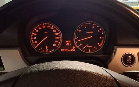 BMW 3 серия, 2011 год, 950 000 рублей, 9 фотография