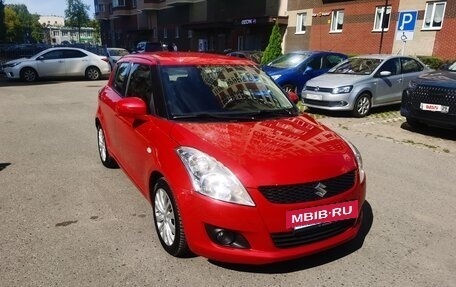 Suzuki Swift IV, 2011 год, 800 000 рублей, 3 фотография