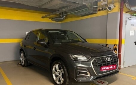 Audi Q5, 2021 год, 4 550 000 рублей, 2 фотография