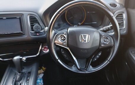 Honda Vezel, 2016 год, 1 730 000 рублей, 7 фотография