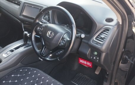 Honda Vezel, 2016 год, 1 730 000 рублей, 6 фотография