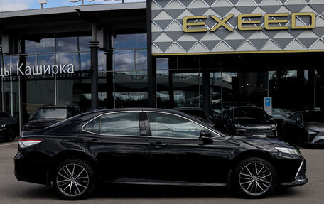 Toyota Camry, 2021 год, 2 940 000 рублей, 4 фотография