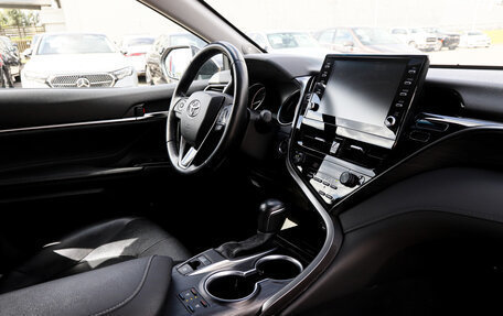 Toyota Camry, 2021 год, 2 940 000 рублей, 9 фотография