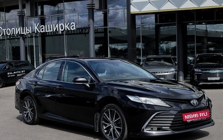 Toyota Camry, 2021 год, 2 940 000 рублей, 3 фотография