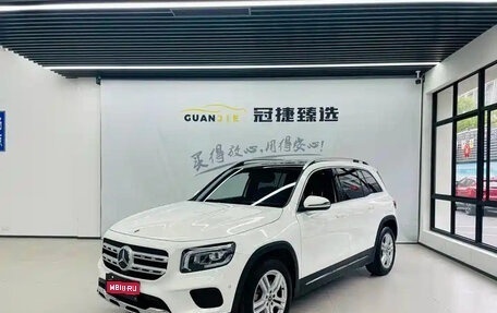 Mercedes-Benz GLB, 2023 год, 2 542 000 рублей, 1 фотография
