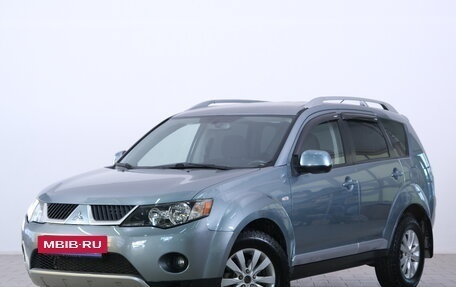 Mitsubishi Outlander III рестайлинг 3, 2008 год, 1 099 000 рублей, 4 фотография