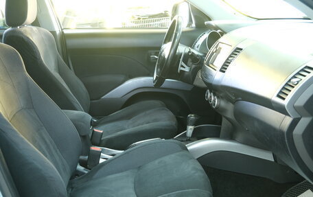 Mitsubishi Outlander III рестайлинг 3, 2008 год, 1 099 000 рублей, 19 фотография