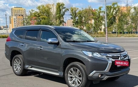 Mitsubishi Pajero Sport III рестайлинг, 2018 год, 3 300 000 рублей, 3 фотография