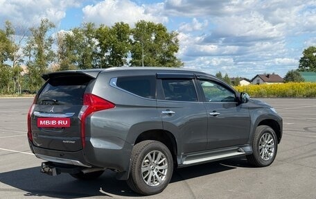 Mitsubishi Pajero Sport III рестайлинг, 2018 год, 3 300 000 рублей, 4 фотография