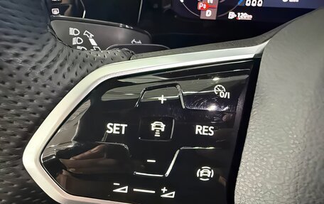 Volkswagen Golf VIII, 2023 год, 2 190 000 рублей, 13 фотография