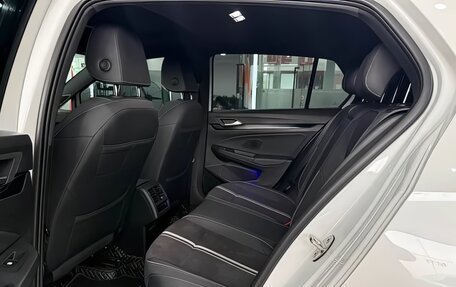Volkswagen Golf VIII, 2023 год, 2 190 000 рублей, 17 фотография