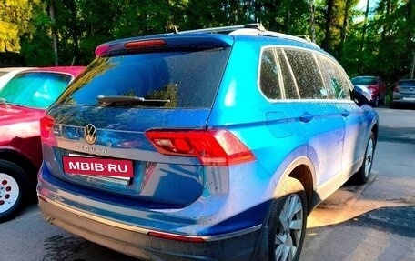 Volkswagen Tiguan II, 2021 год, 2 700 000 рублей, 3 фотография