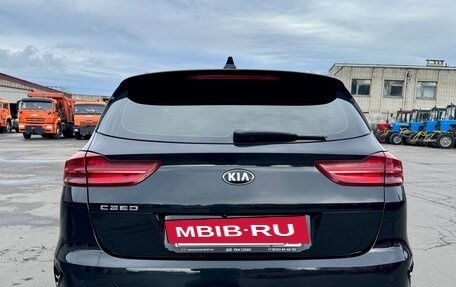KIA cee'd III, 2019 год, 1 920 000 рублей, 6 фотография
