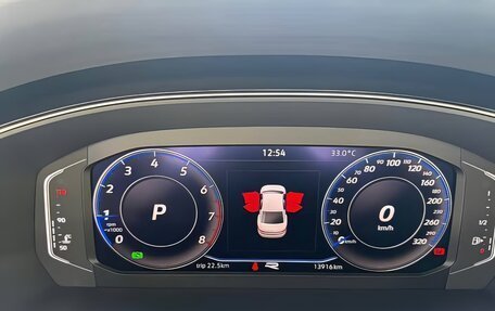 Volkswagen Passat B8 рестайлинг, 2023 год, 2 273 000 рублей, 12 фотография