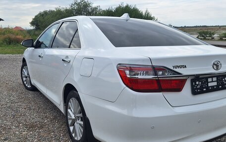 Toyota Camry, 2015 год, 1 900 000 рублей, 5 фотография