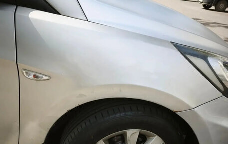 Hyundai Solaris II рестайлинг, 2012 год, 700 000 рублей, 10 фотография