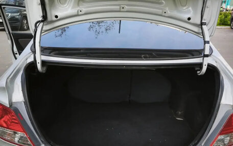 Hyundai Solaris II рестайлинг, 2012 год, 700 000 рублей, 14 фотография