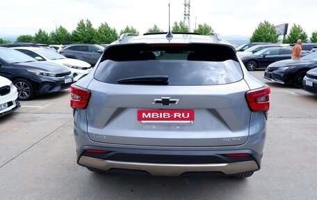 Chevrolet Trax, 2023 год, 1 750 000 рублей, 5 фотография