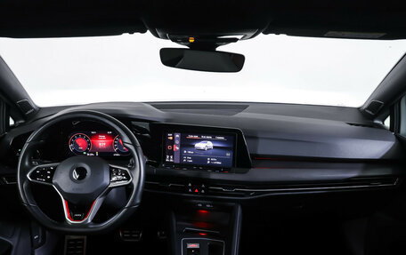 Volkswagen Golf GTI, 2021 год, 3 798 000 рублей, 17 фотография