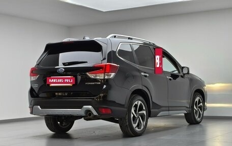 Subaru Forester, 2022 год, 2 240 000 рублей, 6 фотография