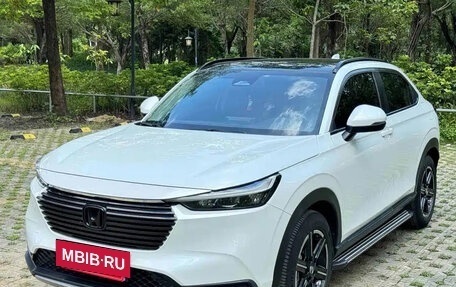 Honda Vezel, 2023 год, 2 896 000 рублей, 4 фотография