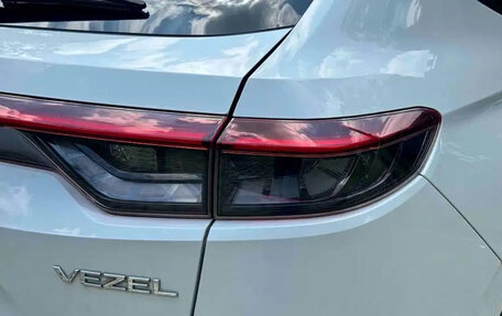 Honda Vezel, 2023 год, 2 896 000 рублей, 8 фотография