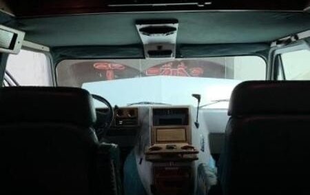Chevrolet Van, 1993 год, 8 000 000 рублей, 9 фотография
