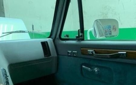 Chevrolet Van, 1993 год, 8 000 000 рублей, 12 фотография