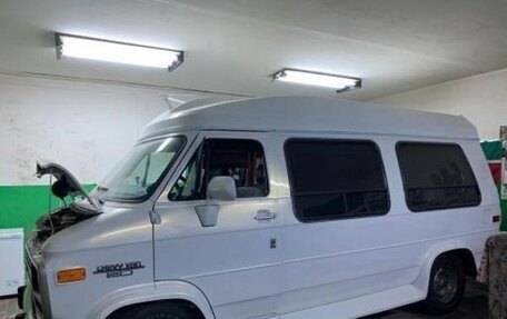 Chevrolet Van, 1993 год, 8 000 000 рублей, 17 фотография
